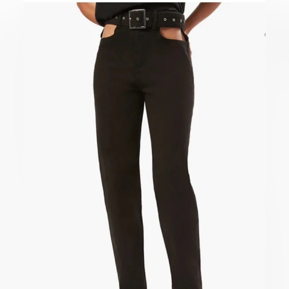 NWT WeWoreWhat Cut Out Straight Leg Twill Denim Jean Size: 26